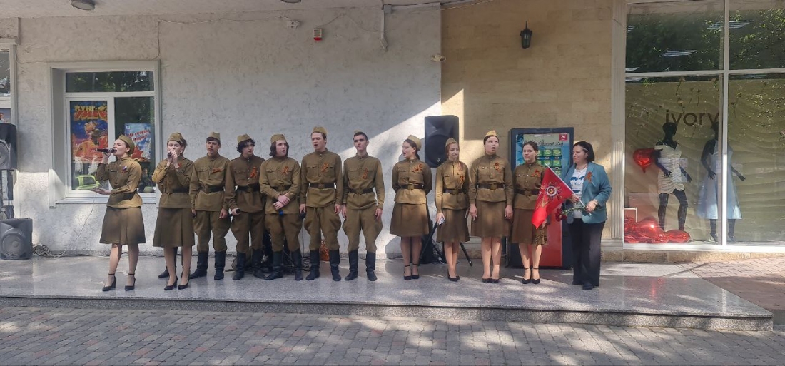 В Славянске-на-Кубани работают тематические музыкальные площадки «На солнечной поляночке»