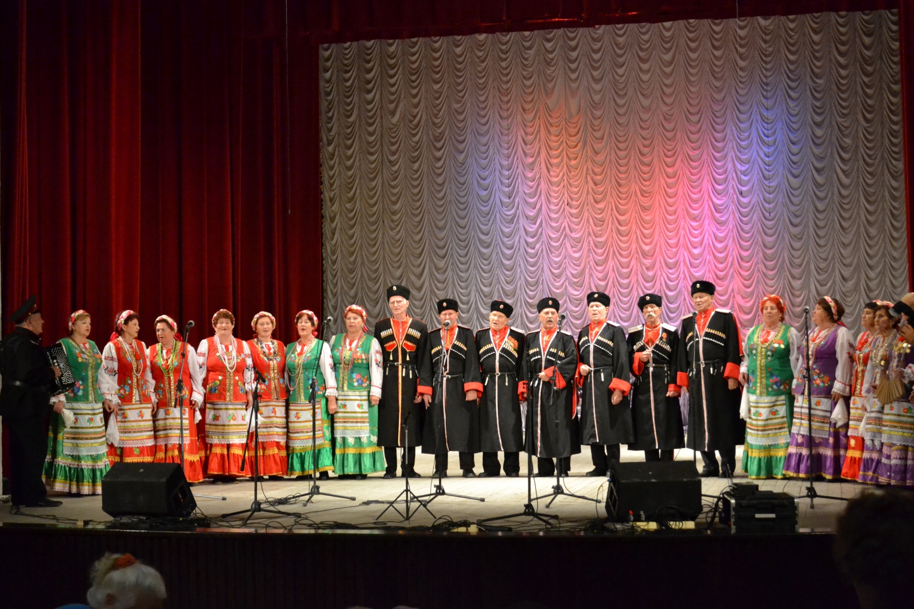 Кубань поет Пономаренко