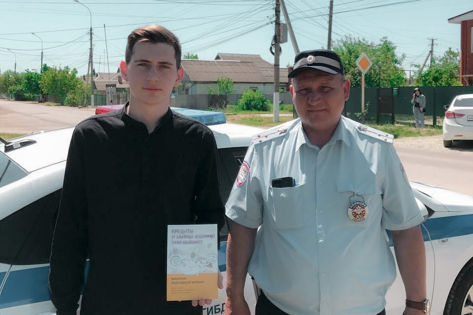 Сотрудники ДПС провели профилактическую акцию «Внимание! Мошенники»