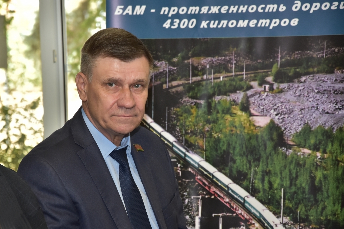 Слышишь, время гудит - БАМ