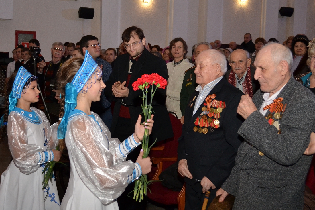 Святое дело - Родине служить!