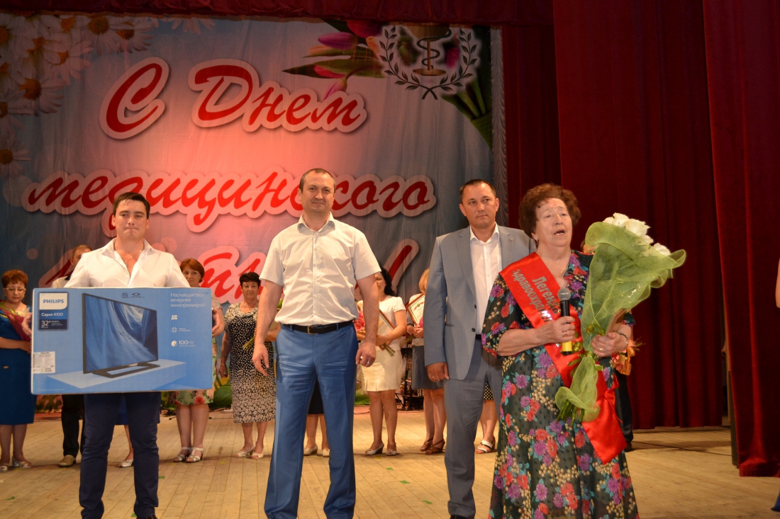 Люди в белых халатах