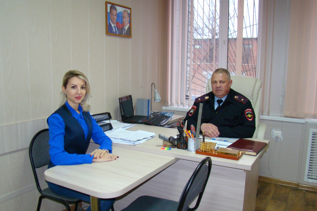 В преддверии Нового года и Рождества полиция напоминает следующие правила, выполнение которых позволит уберечь себя и личное имущество от преступных посягательств