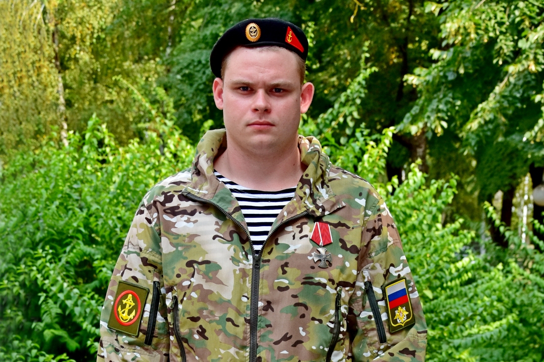 Встанем плечом к плечу за Родину!