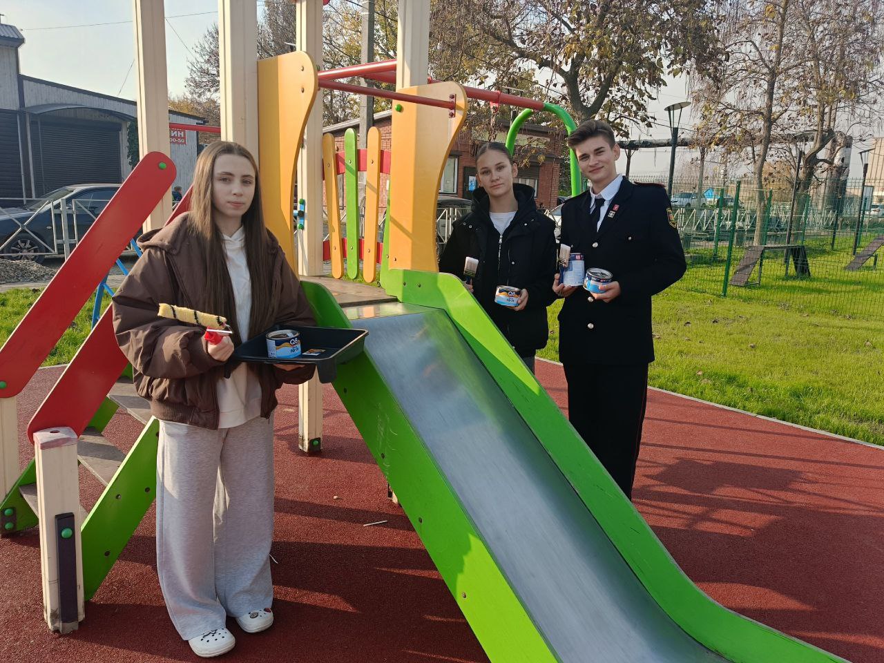 Активная молодежь Анастасиевского сельского  поселения организовала субботник