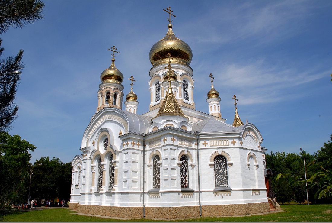 Свято-Успенский храм