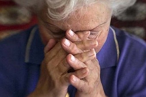 Сотрудники полиции напоминают гражданам, как уберечься от действий мошенников