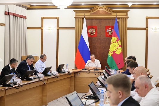 Губернатор провел совещание регионального проектного комитета по вопросу реализации национальных проектов на территории края