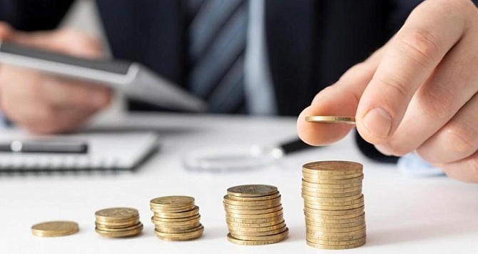 Информация об уровне среднемесячной заработной платы в МО Славянский район и Краснодарском крае в разрезе отраслей
