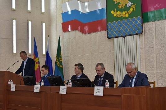 Рабочие будни депутатов