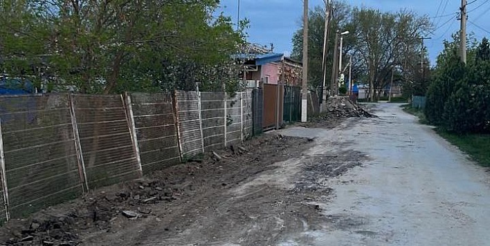 Весна - время начала работ по благоустройству дорог и тротуаров